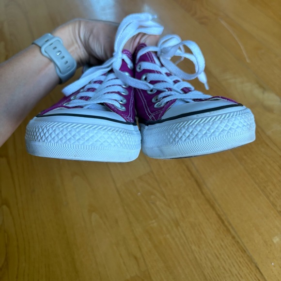 Converse Chuck Taylor sneakers All Star Low Top Canvas Shoes Magenta Womens Sz 7 - Picture 6 of 10